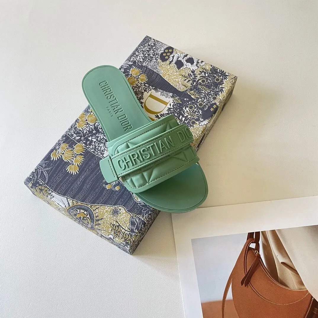 Solid Color Velcro Slippers mysite