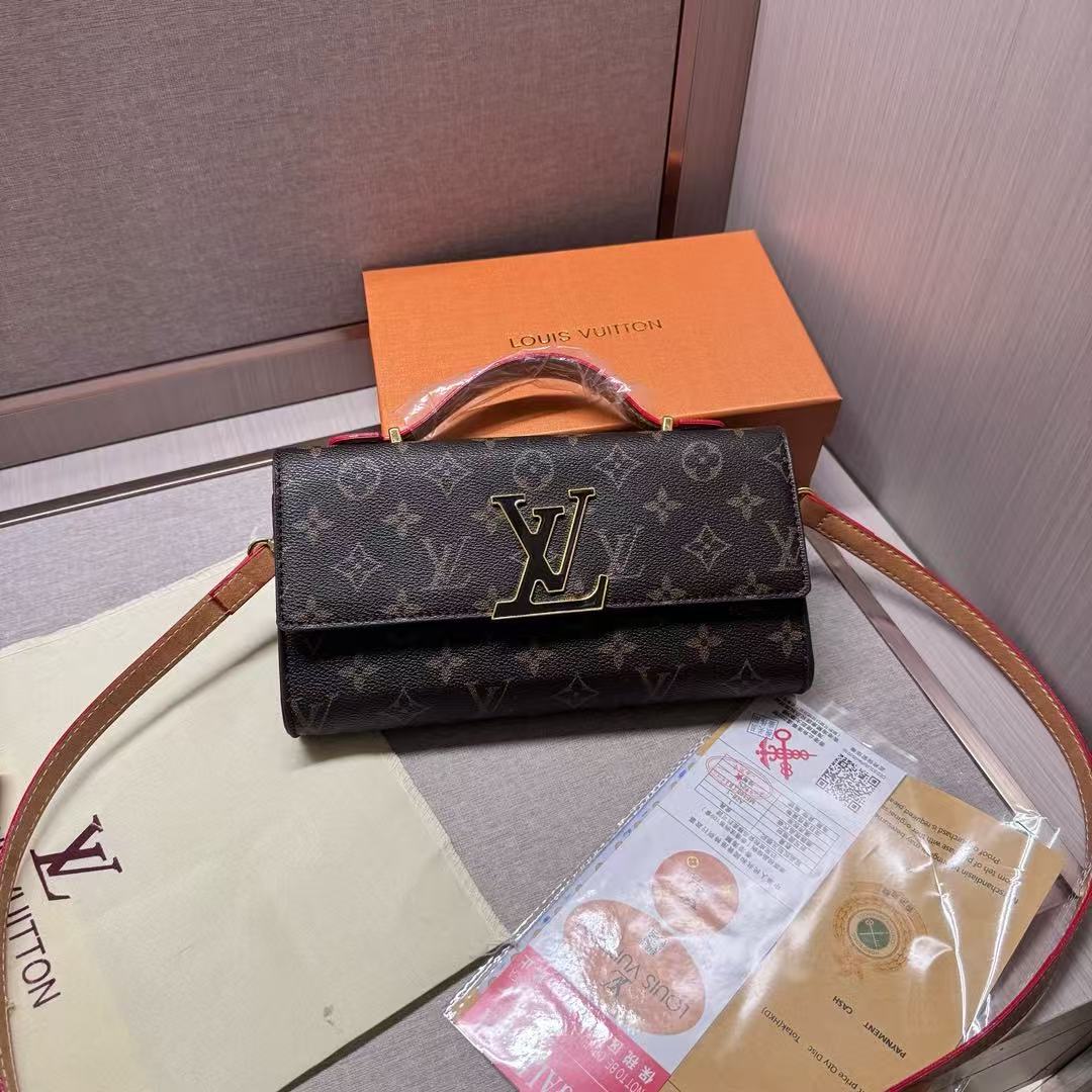 Luxe Texture Leather Handbag 019 mysite