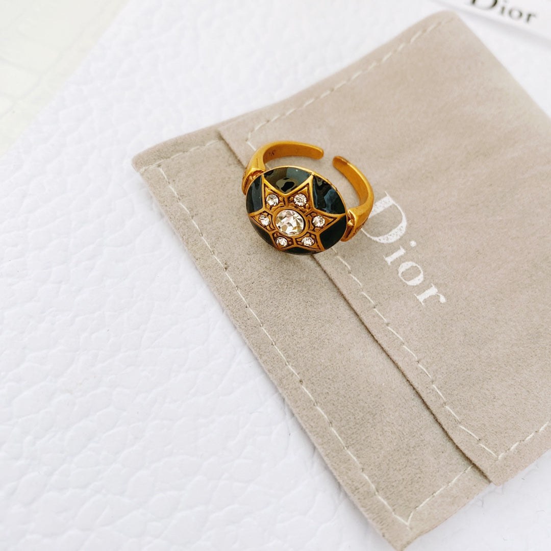 Vintage Enamel Ring mysite
