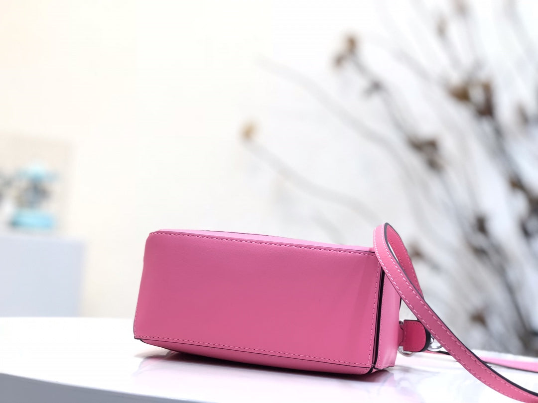 LOE MINI 18 PUZZLE BAG IN DEEP PINK CALFSKIN mysite