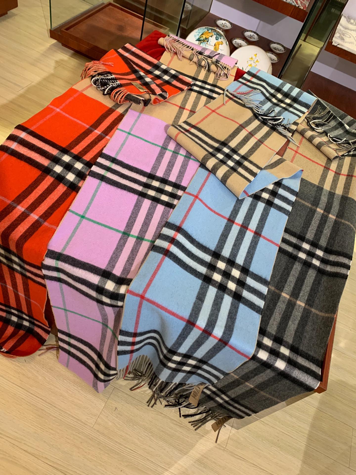 LONG SCARF 250 CM IN TIGER ORANGE AND BEIGE CASHMERE 410473 mysite