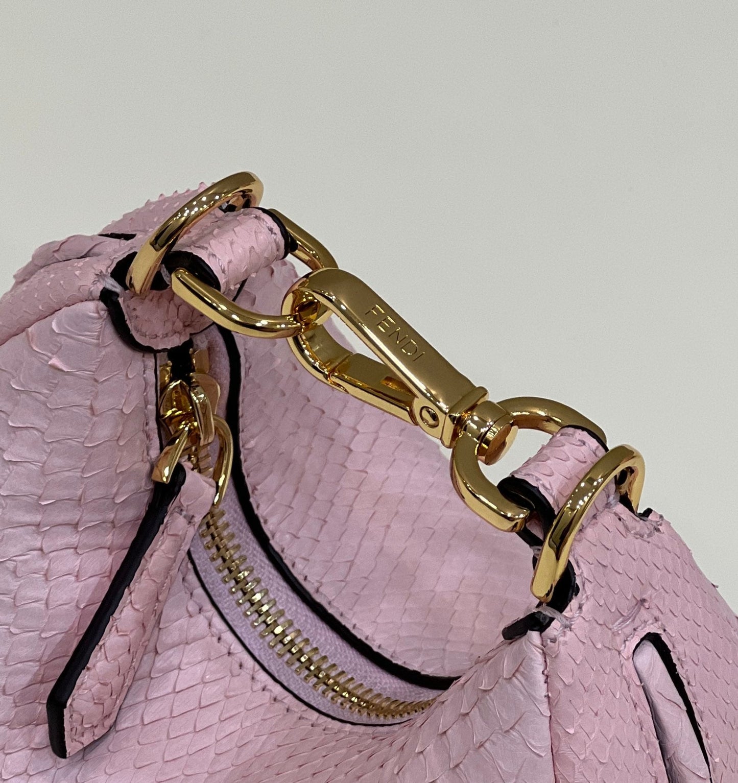 FENDIGRAPHY MINI 16 BAG IN LIGHT PINK CALFSKIN GOLD HARDWARE mysite