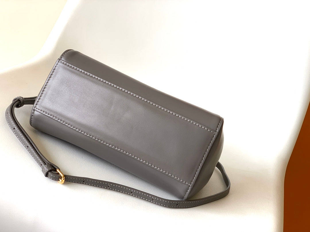 Peekaboo Mini 23cm Bag taupe lambskin gold hardware mysite