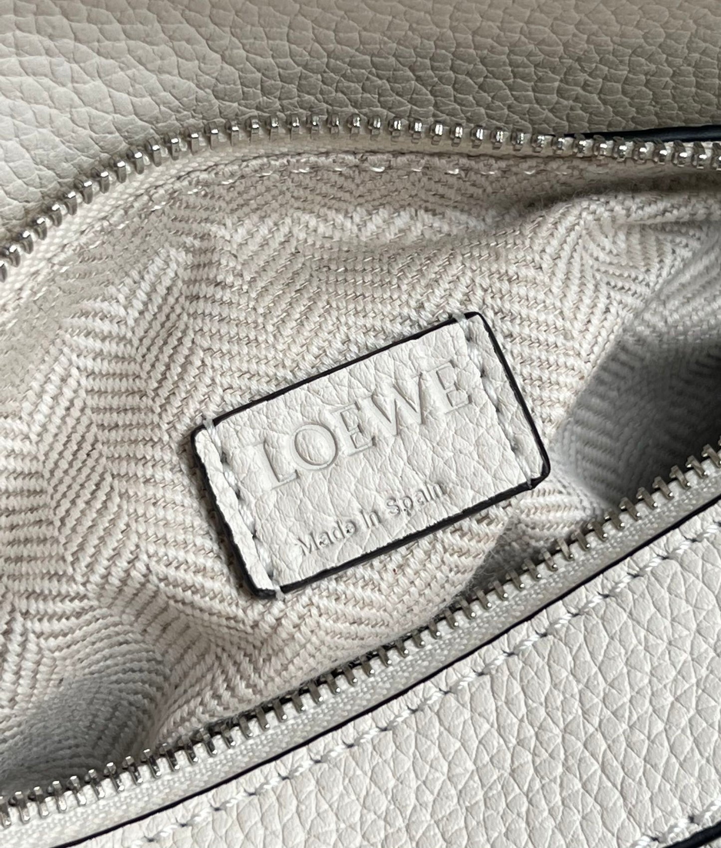LOE MINI 18 PUZZLE BAG IN WHITE CALFSKIN mysite