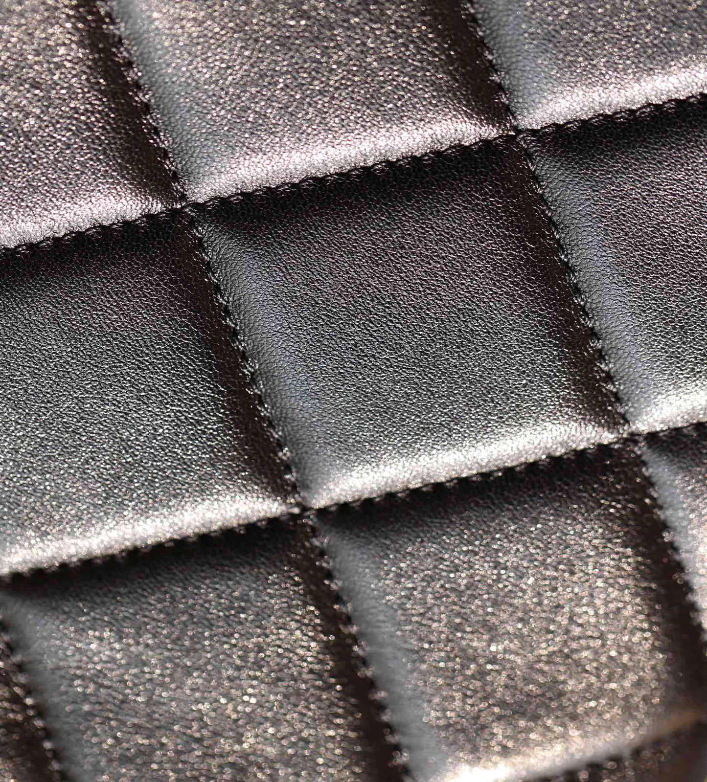 cc 24s mini flap bag 20cm black lambskin pearl ball mysite