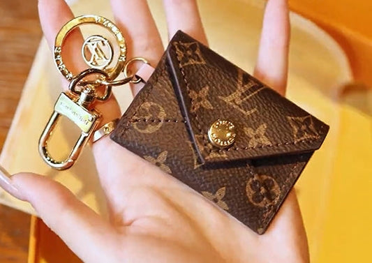 Keychain designer wallet mysite