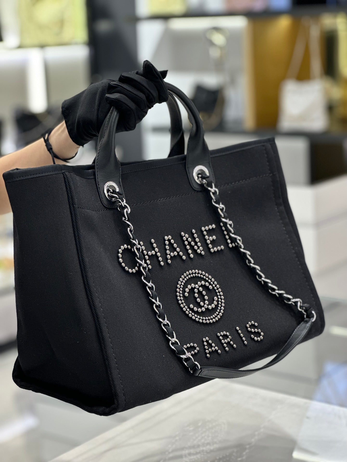 Chanel Natural Canvas and Black Leather Large Pearl Deauville Tote - 30x39x22cm mysite