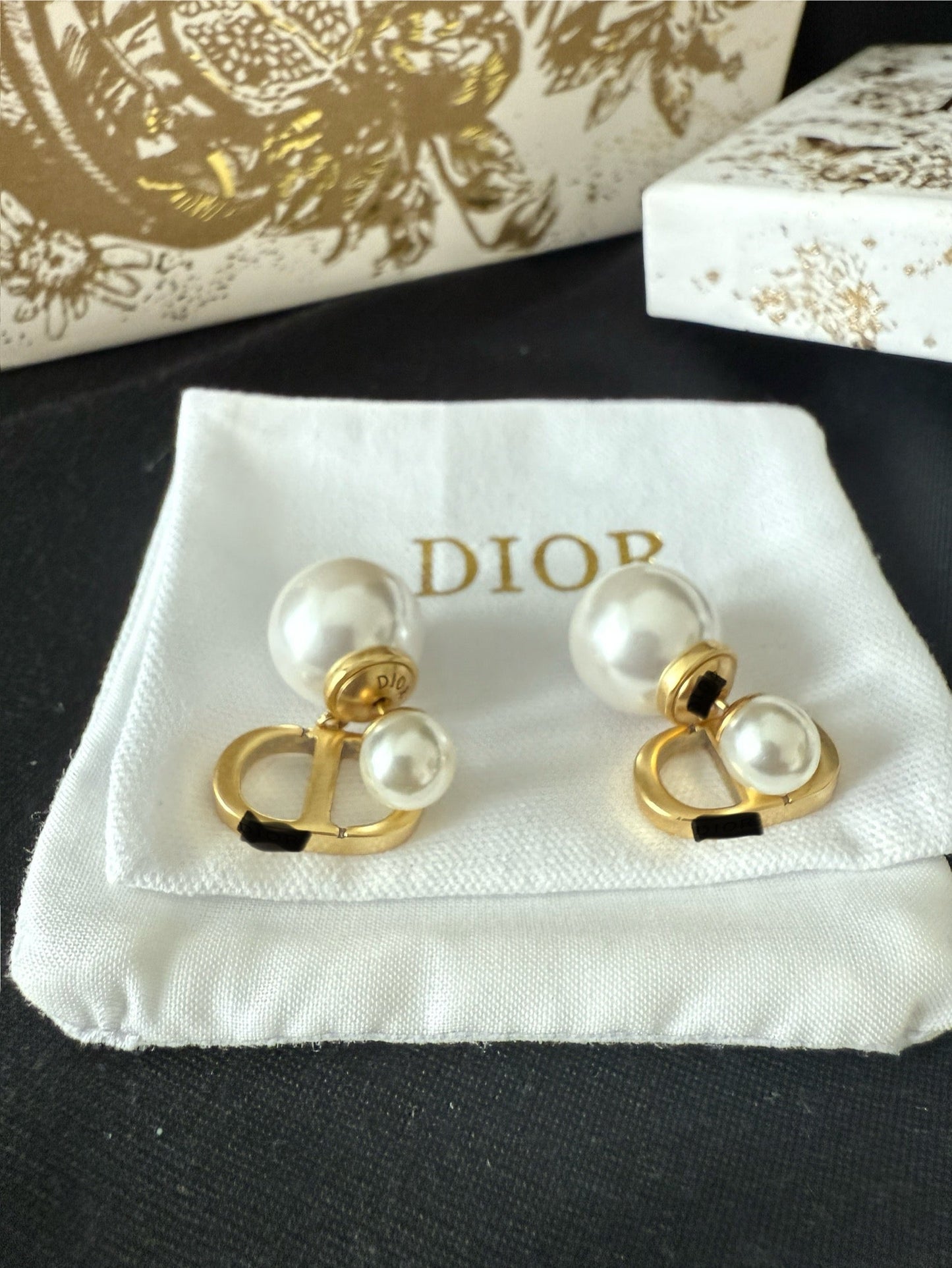 CD logo pearl stud earrings mysite