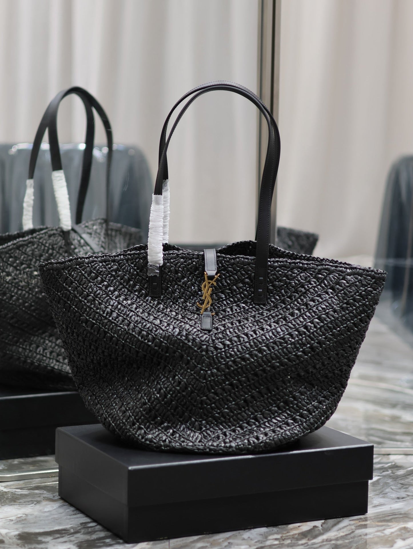 YSL PANIER MEDIUM IN RAFFIA AND VEGETABLE-BLACK LEATHER mysite
