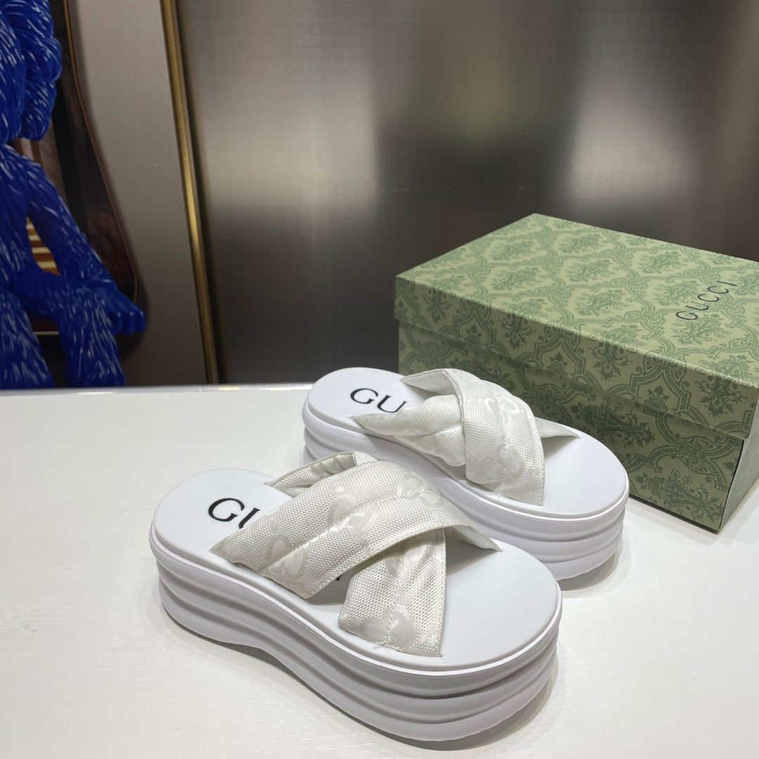 Platform Broadband Crossover Slipper Sandals mysite