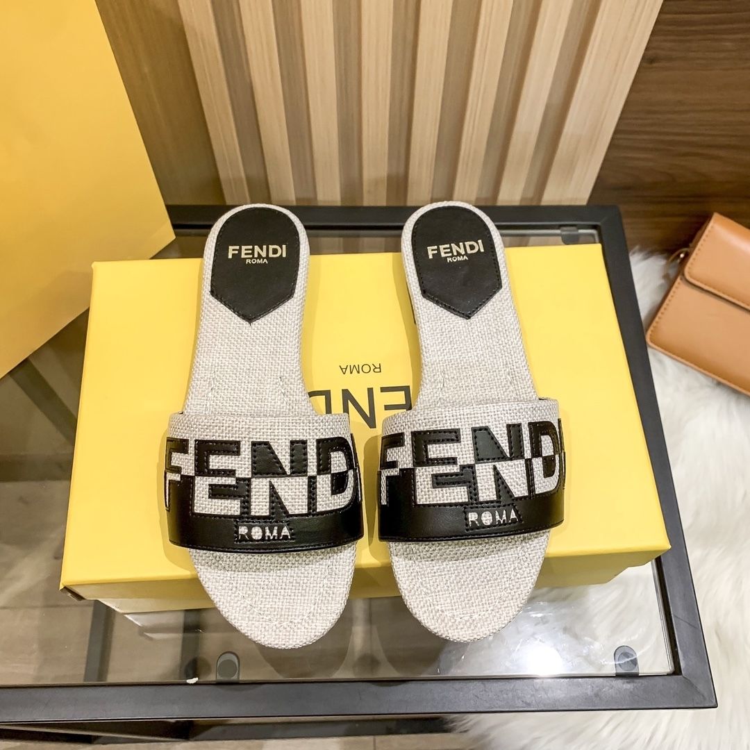 Monogrammed Classic Flat Slippers mysite
