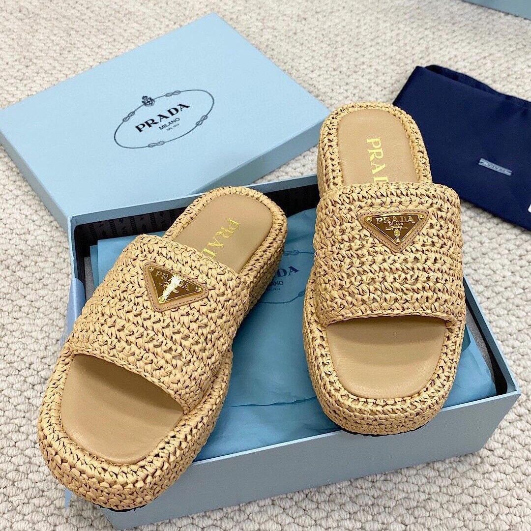 Woven Triangle Logo Slippers mysite