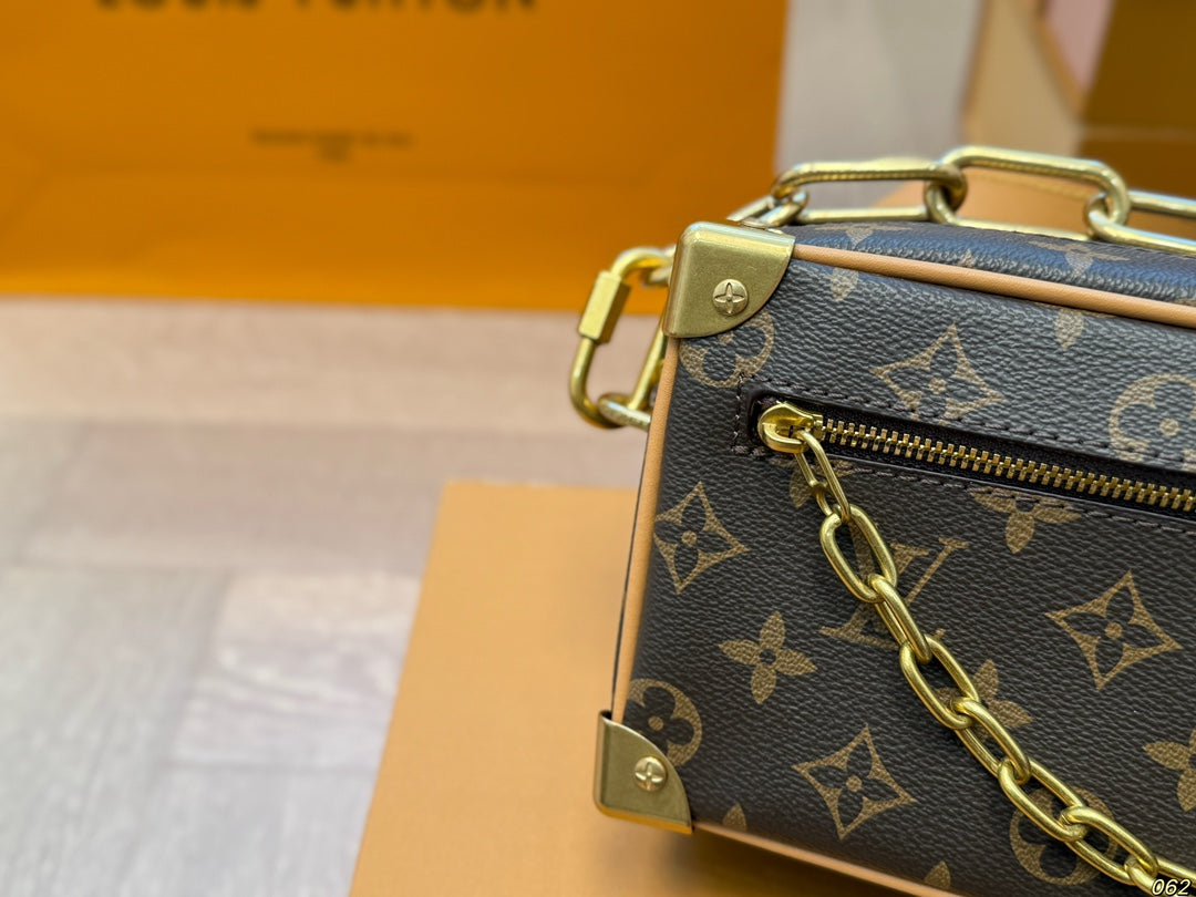 Louis Vuitton LV Soft Trunk Box Bag Satchel 18x12cm mysite