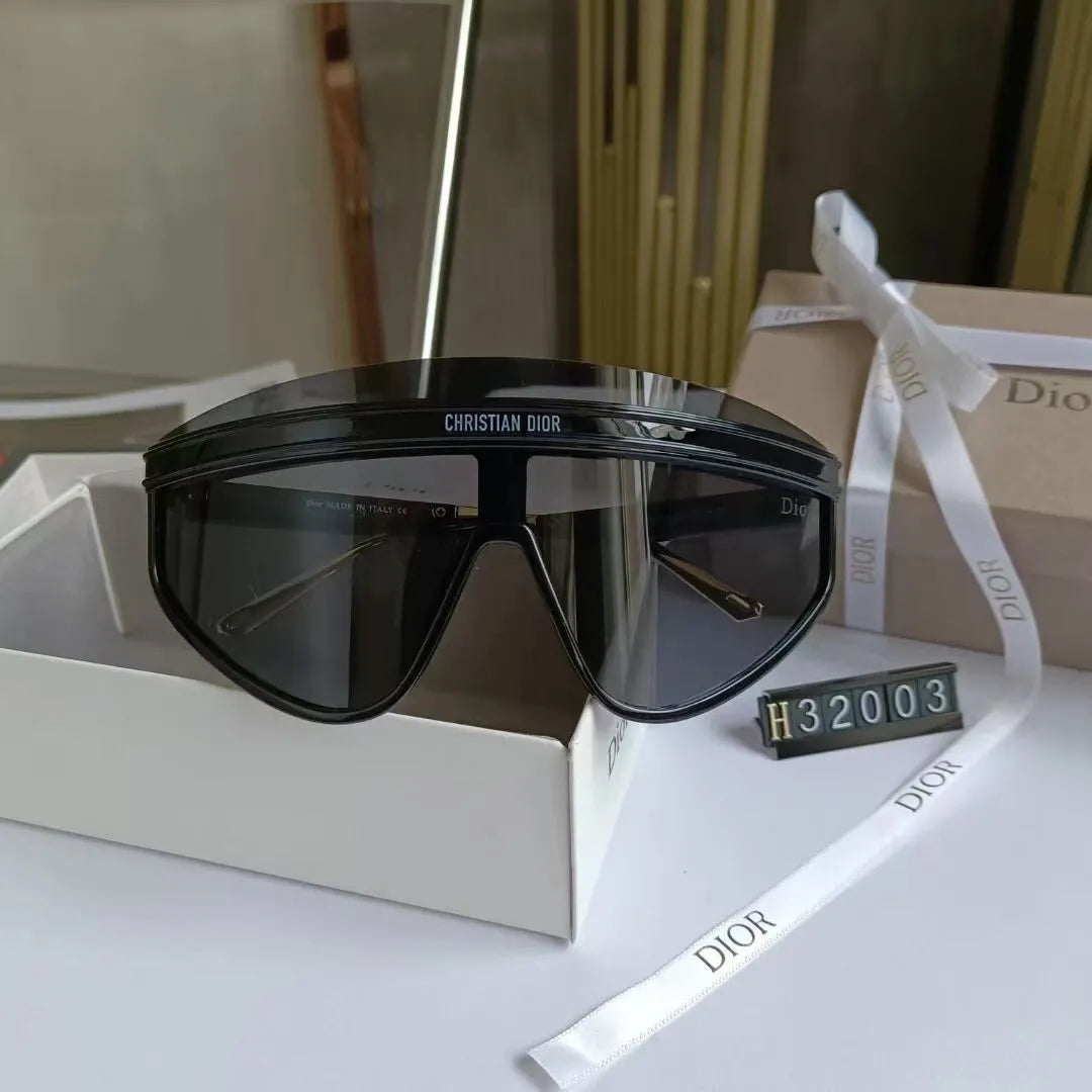 Oversized Watermark Sunglasses 832003 mysite