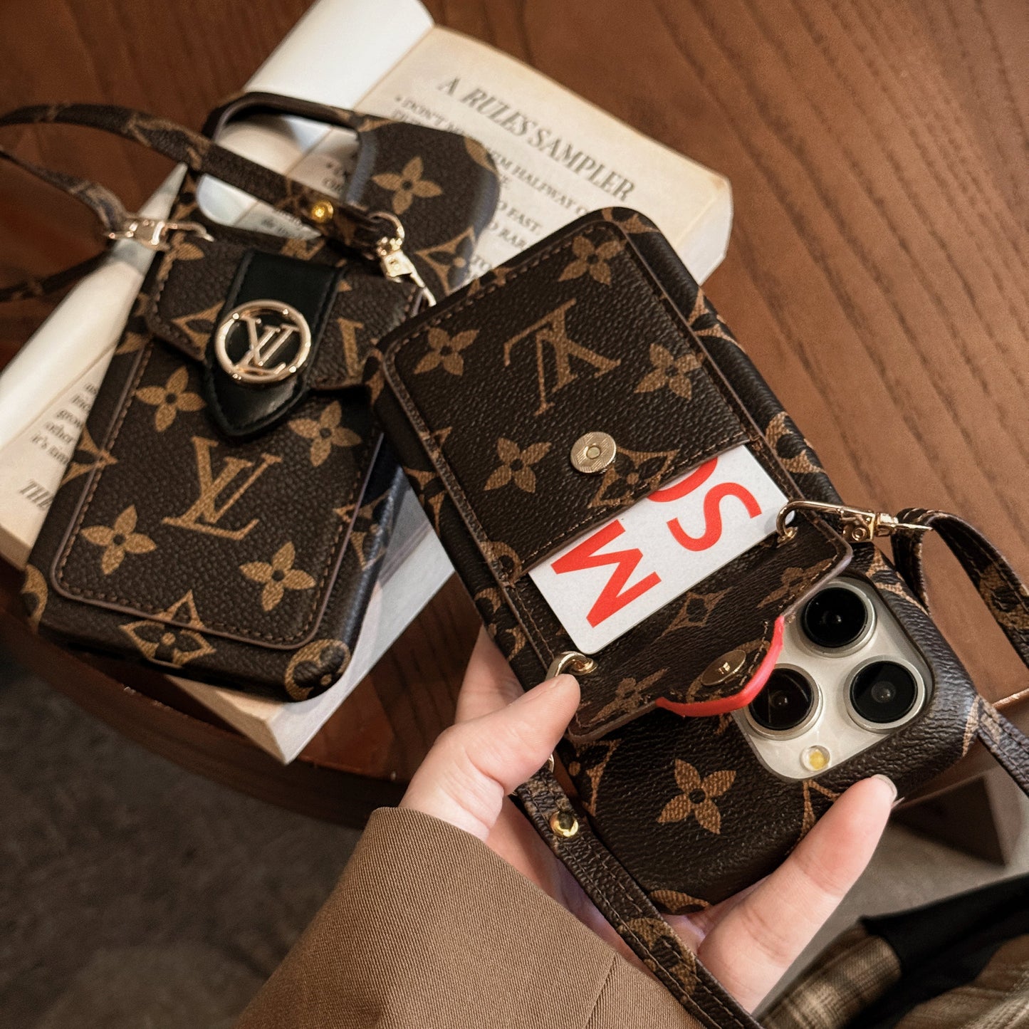 Lou Card Holder Chain iPhone Case mysite