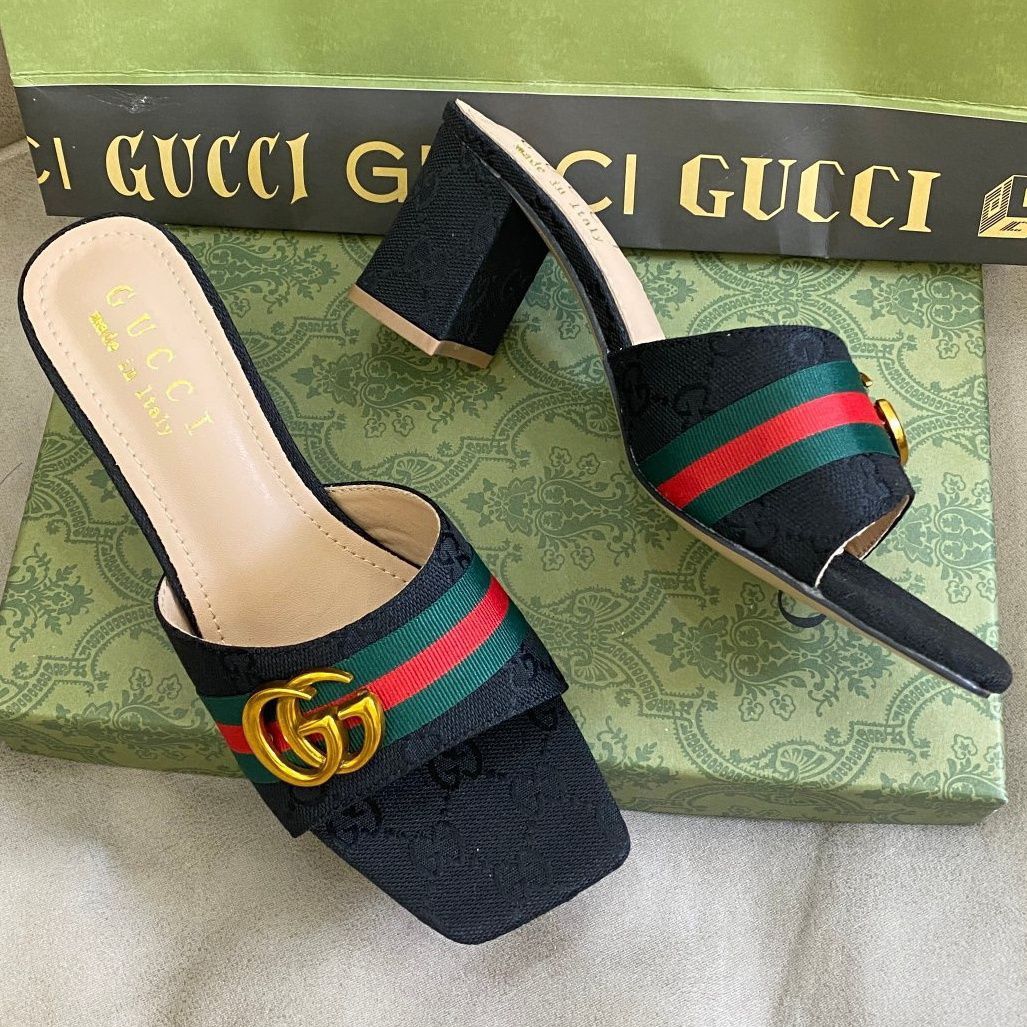 Vintage Embos-1s-1ed Block Heel Sandals-1 mysite