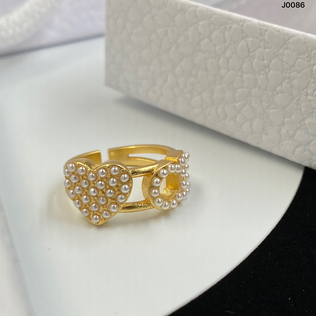 Love Pearl Ring mysite