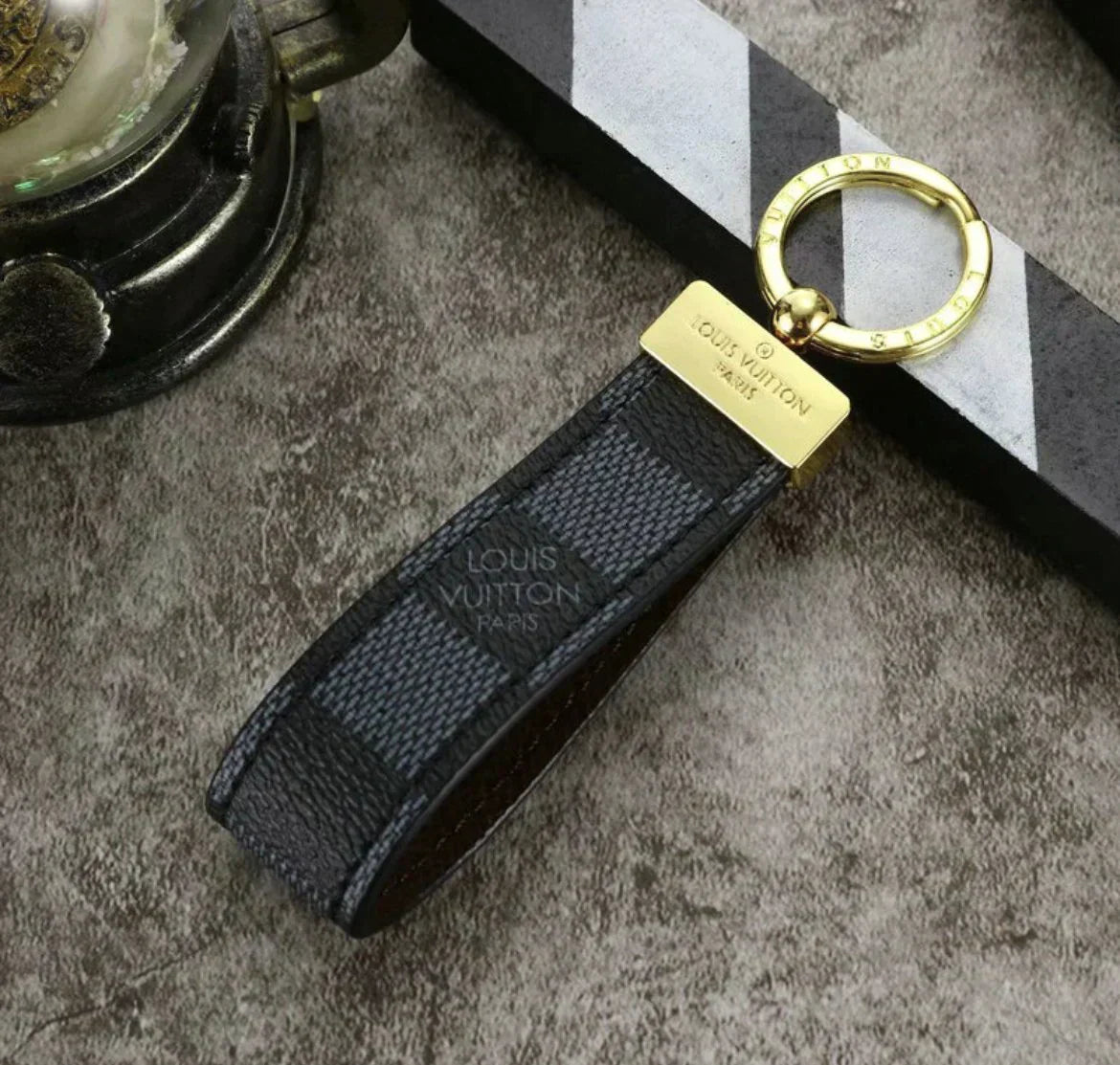 Luxury Classic Keychain mysite
