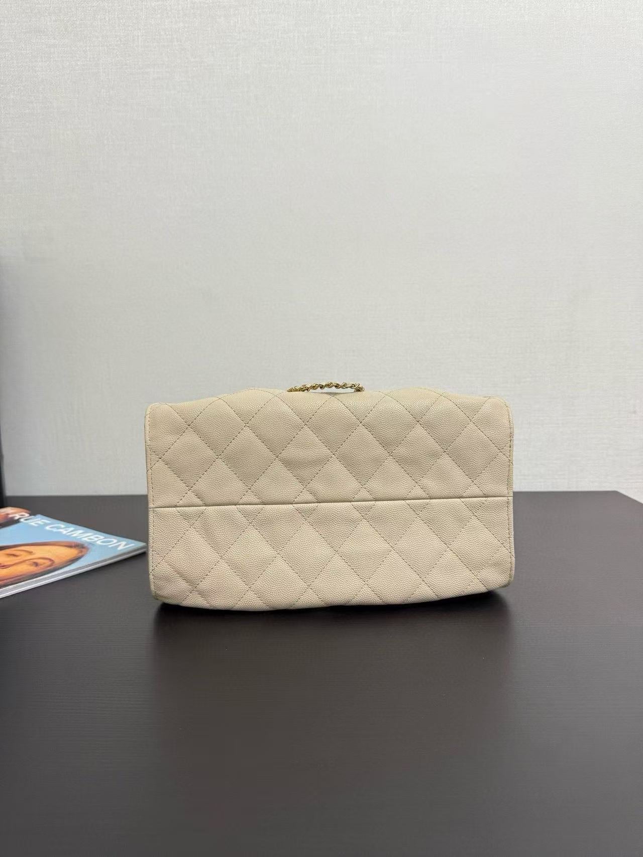 CC 25C Hobo Bag 30cm Beige Grained Calfskin mysite