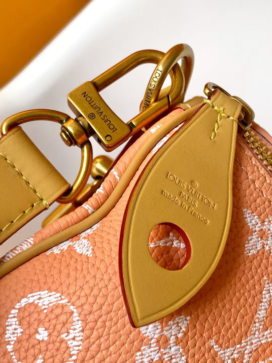 Speedy P9 Bandoulière 40 Handbag Orange White Cowhide mysite