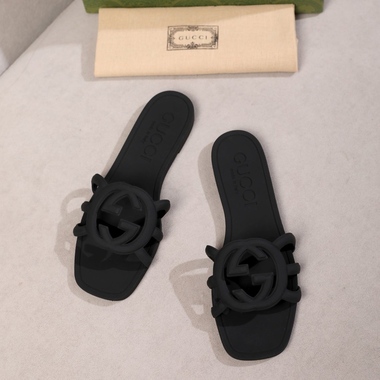 Women's Interlocking Double G Slippers mysite