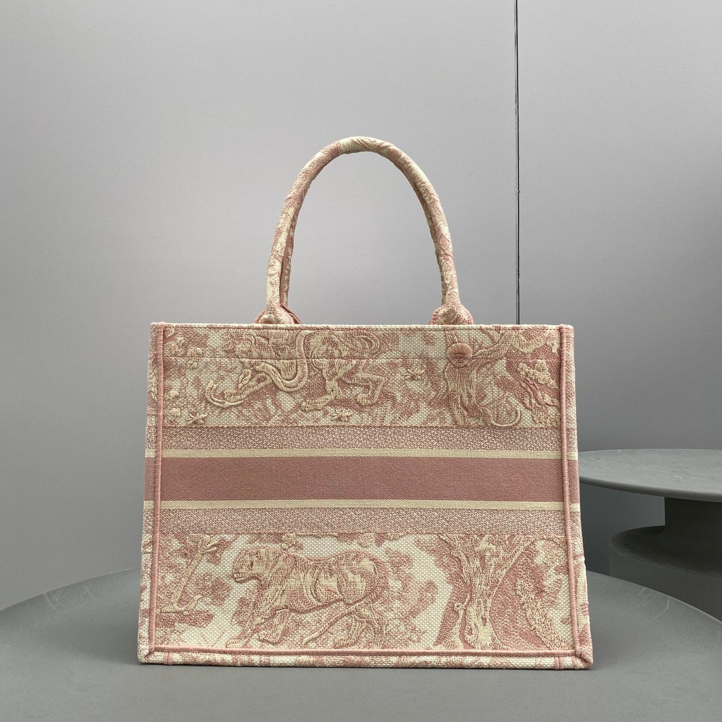 Dior Book Tote MediumPink Toile de Jouy Embroider - 36 x 27.5 x 16.5 cm mysite