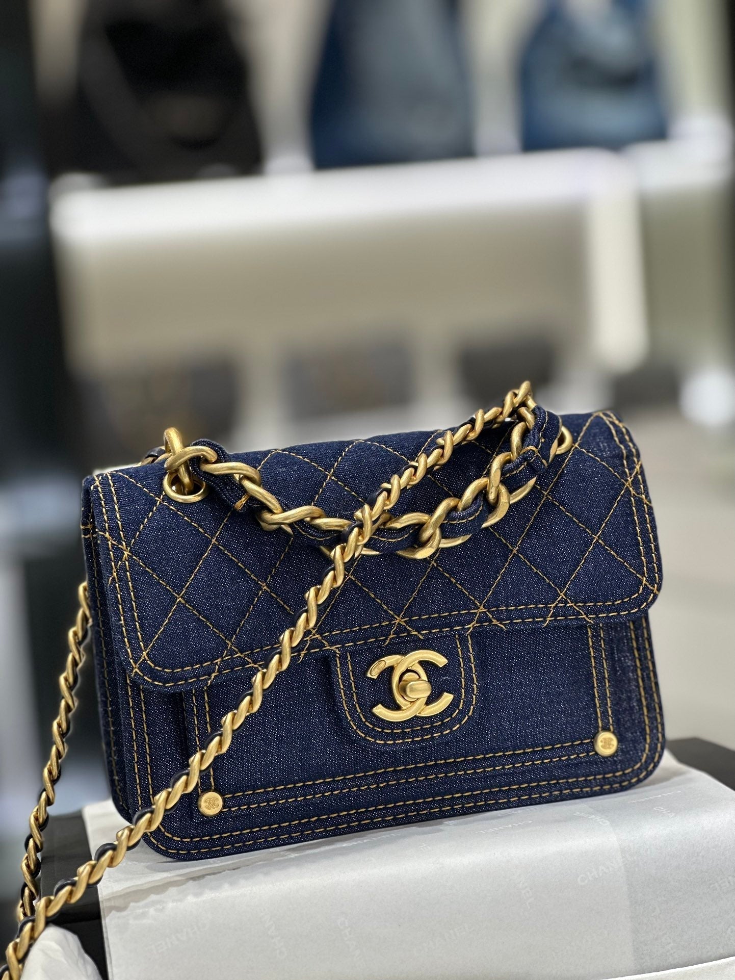 Chanel Flap Denim Blue Bag - 19x14x5cm mysite