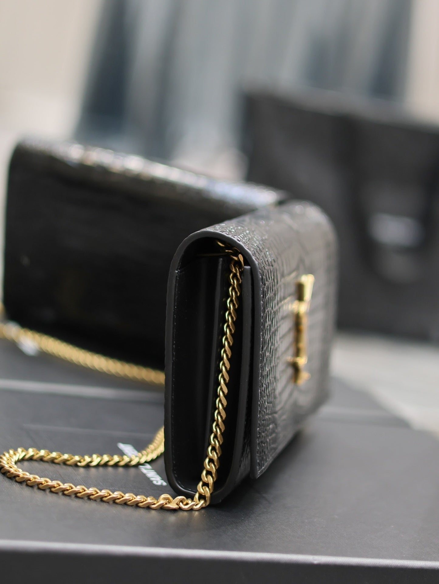 YSL Kate Croc Embossed BLack Gold Hardware - 23x14x3cm mysite