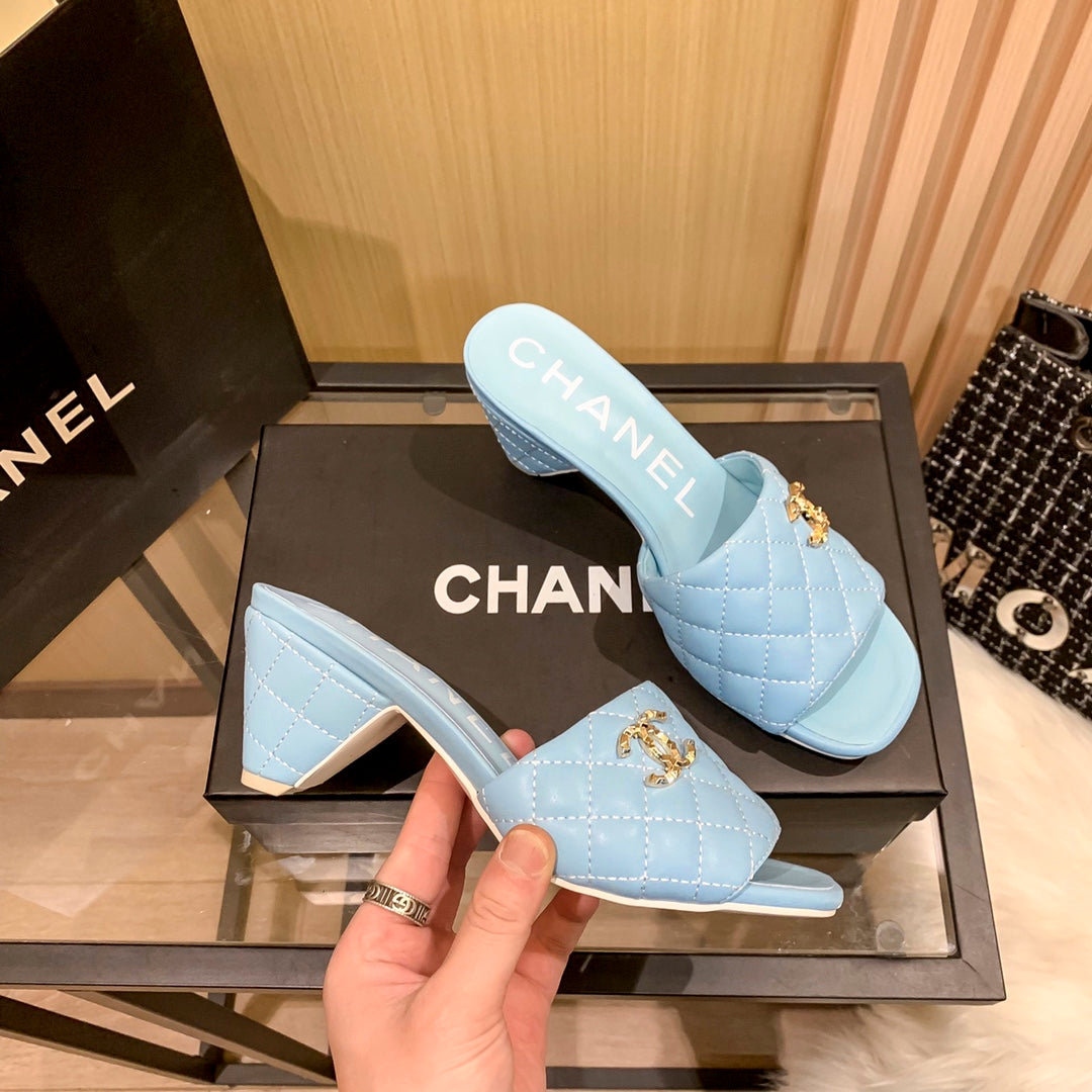 Diamond Leather Triangle Heel Slippers-1 mysite