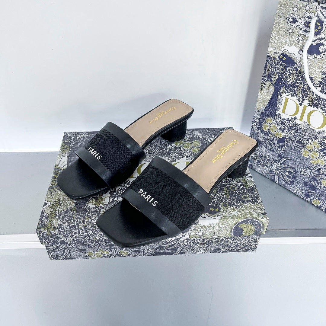 Letters-1 Embroidery Dway Heeled mysite