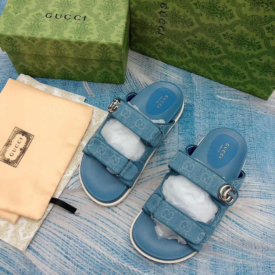 Vintage G Embossed Velcro Sandals mysite