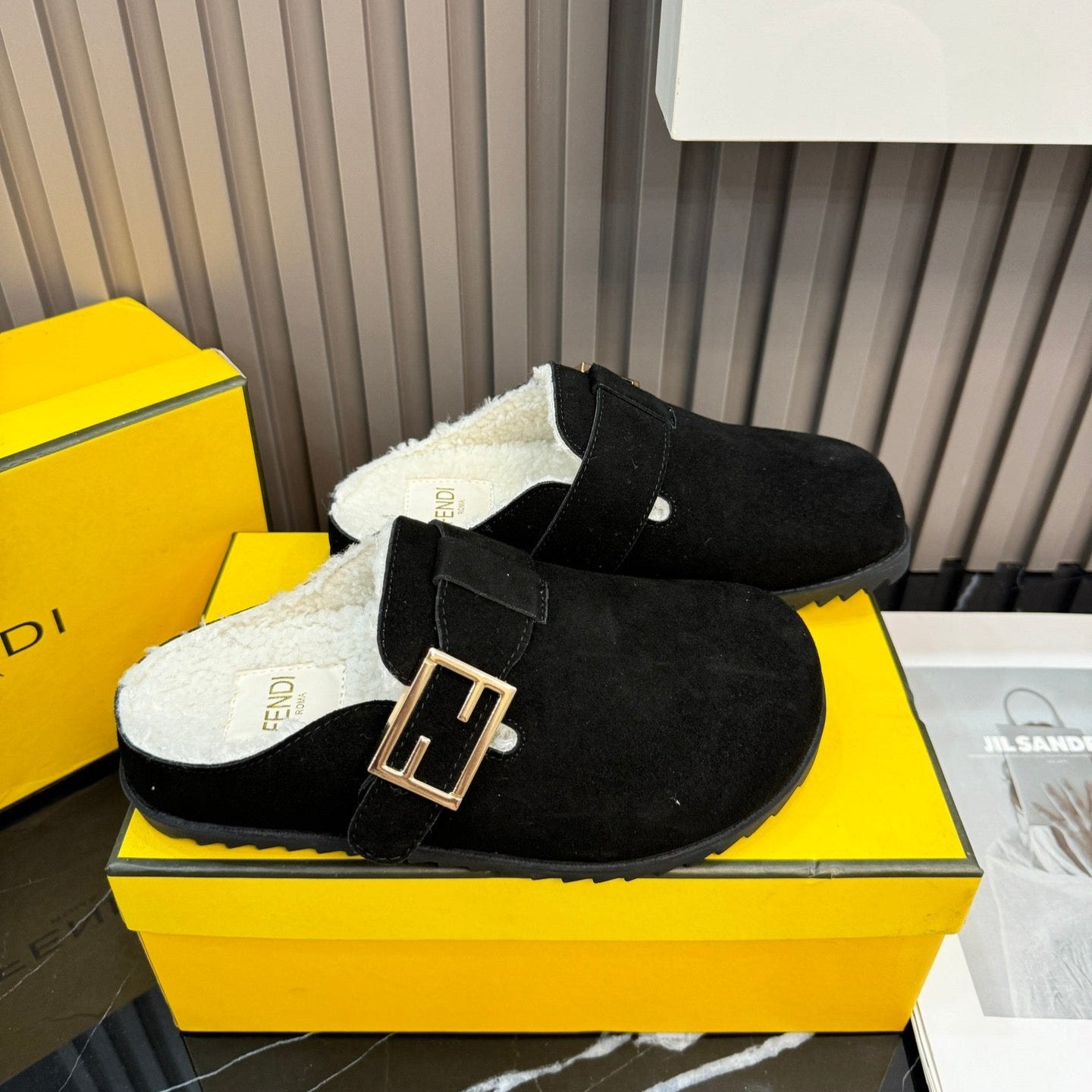 Suede Fur Slippers mysite
