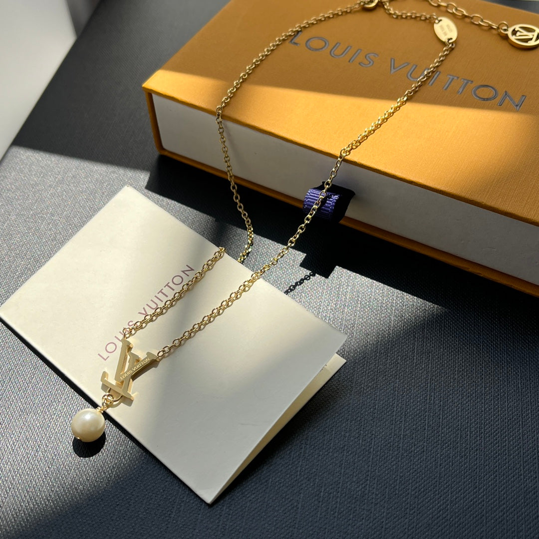 Pearl pendant necklace mysite