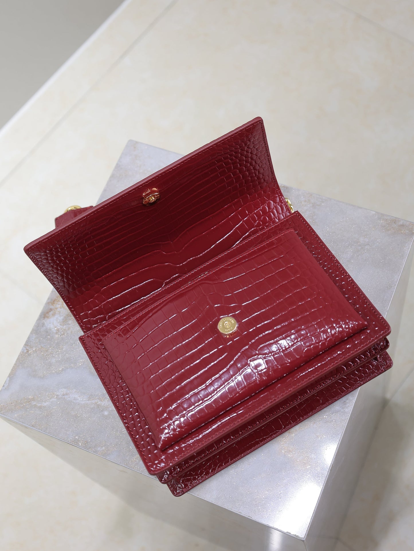 YSL Medium Sunset Shoulder Bag 22cm Burgundy Crocodile Pattern Leather mysite