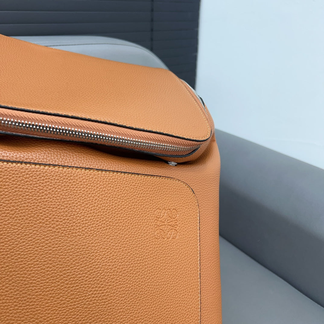 LOE GOYA BACKPACK 41 IN WARM DESERT GRAINED CALFSKIN mysite