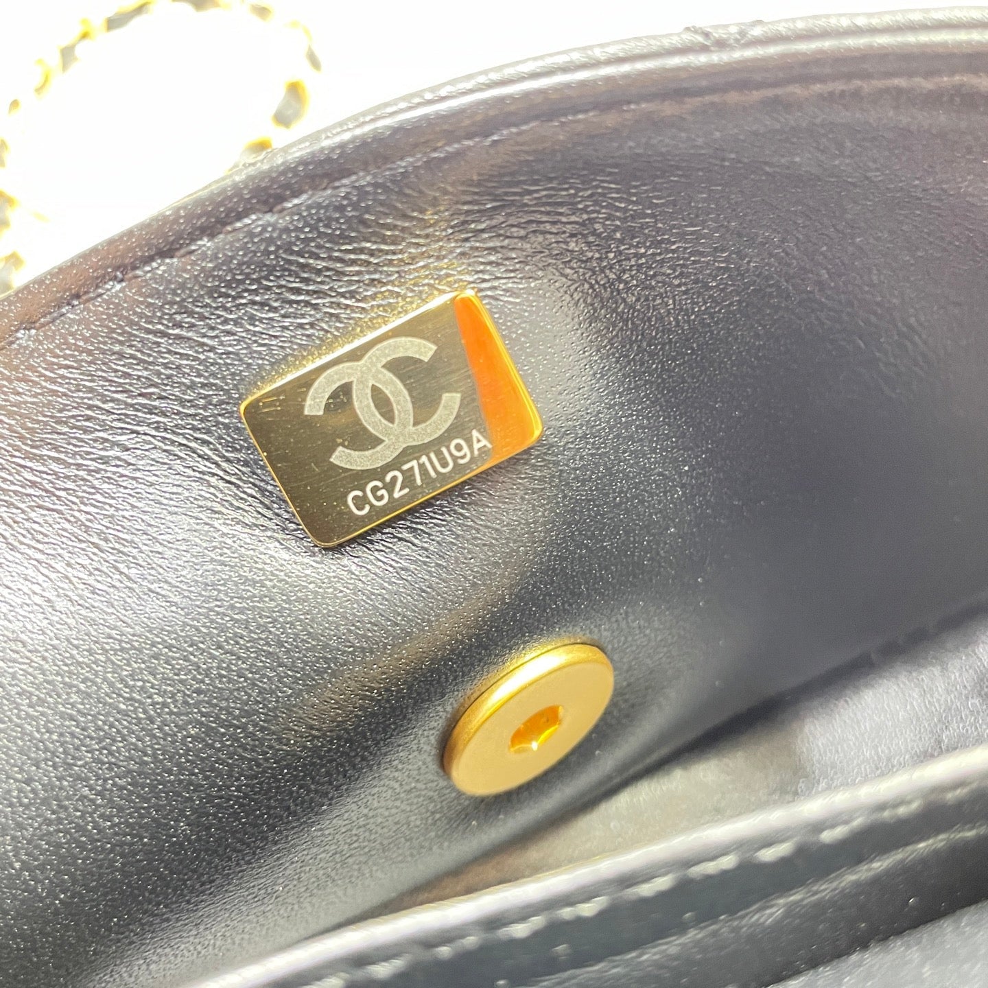 CC 25P Mini Flap Bag 22cm Top Handle Black Calfskin Gold Hardware mysite