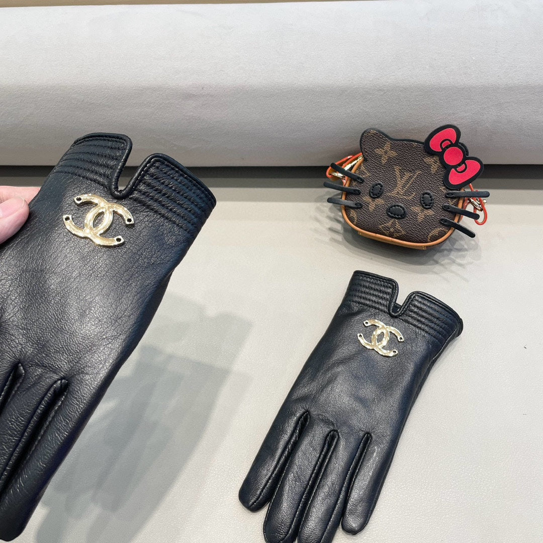 GLOVES IN BLACK LAMBSKIN WITH GOLD LOGO 462414 mysite