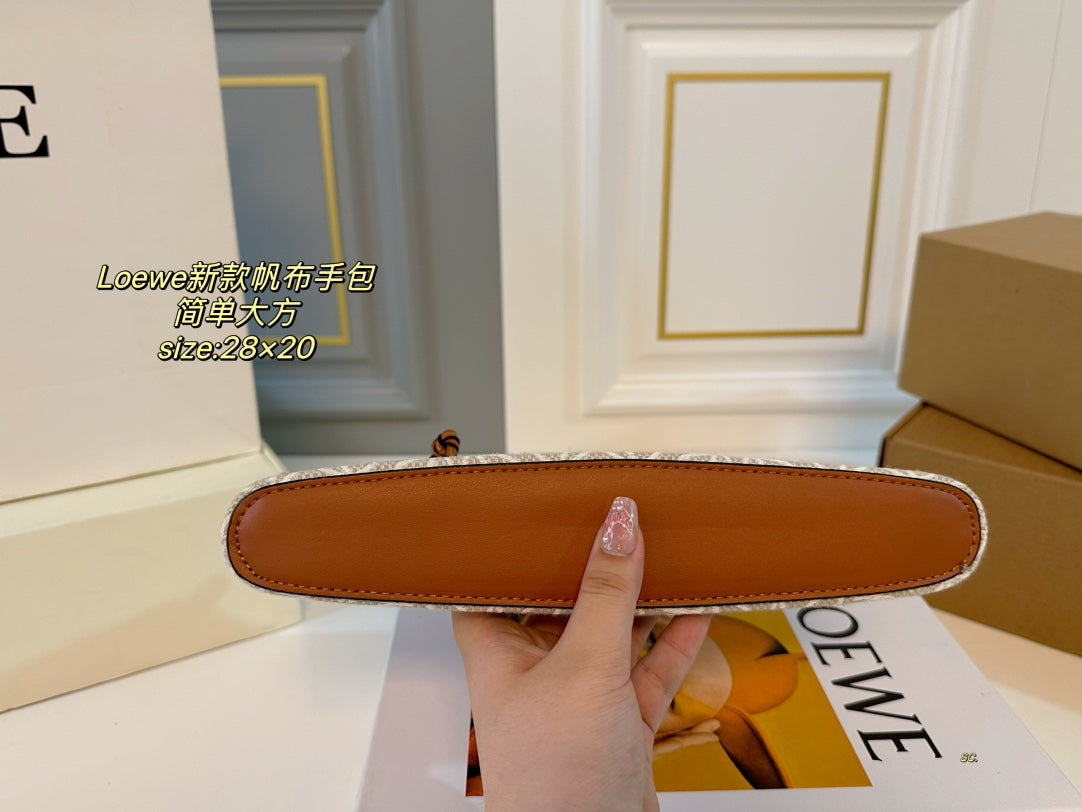 LOE 28 CLUTCH BAG IN BEIGE ANAGRAM JACQUARD mysite