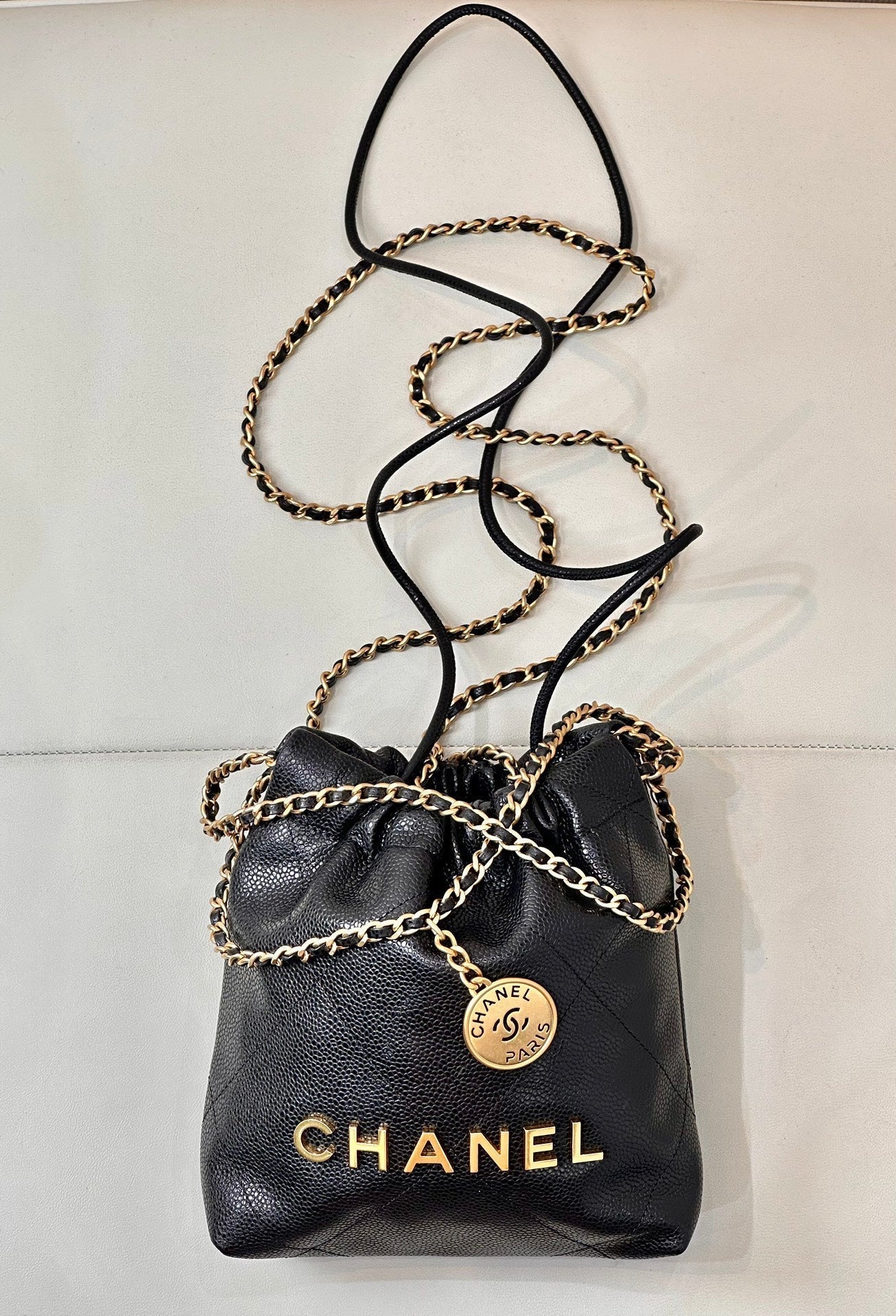 CC 22 Hobo Bag 19cm Black Grained Calfskin Gold Hardware mysite