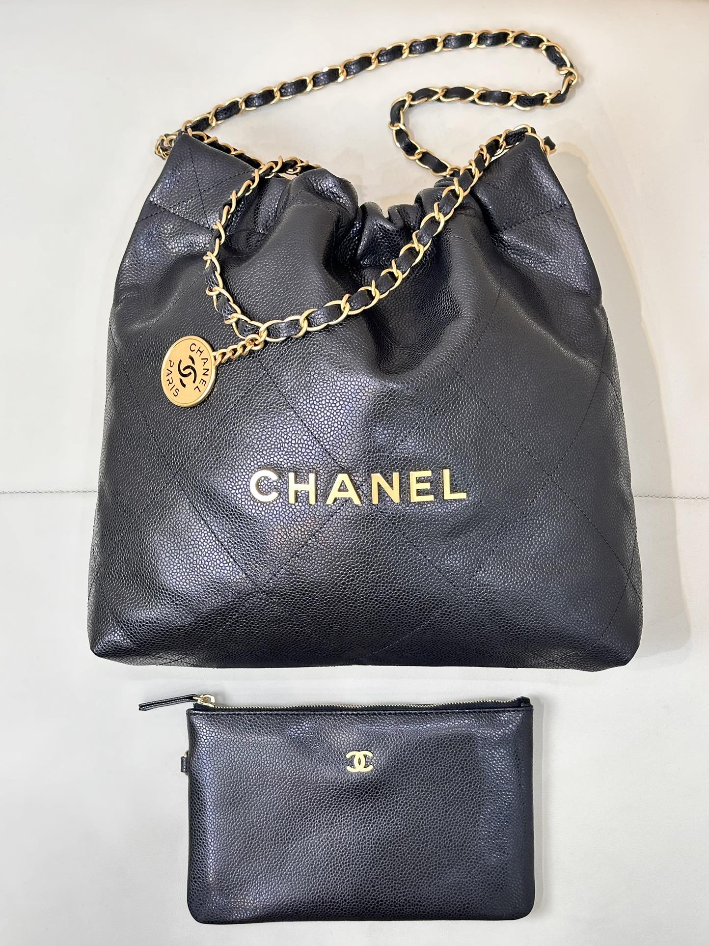 CC 22 Hobo Bag 35cm Black Grained Calfskin Gold Hardware mysite