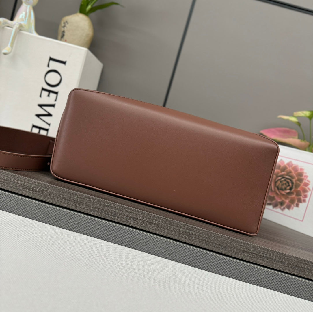 LOE PUZZLE 33 BAG IN PENNY BROWN CALFSKIN mysite