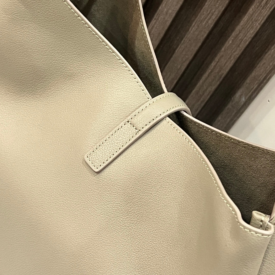 le 5a7 large 30cm grey calfskin mysite