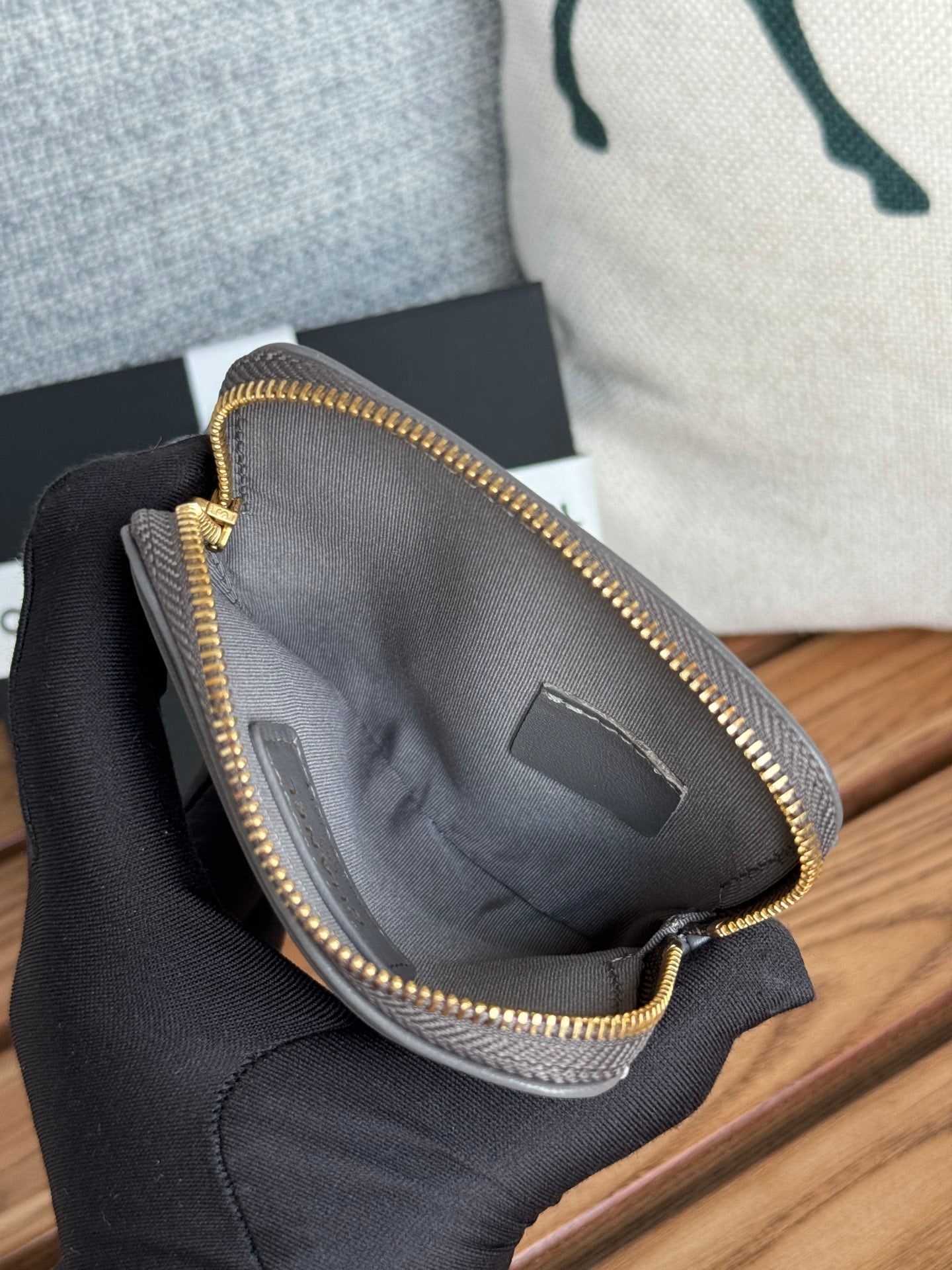cc 19 zipped coin purse 11cm grey lambskin gold hardware mysite