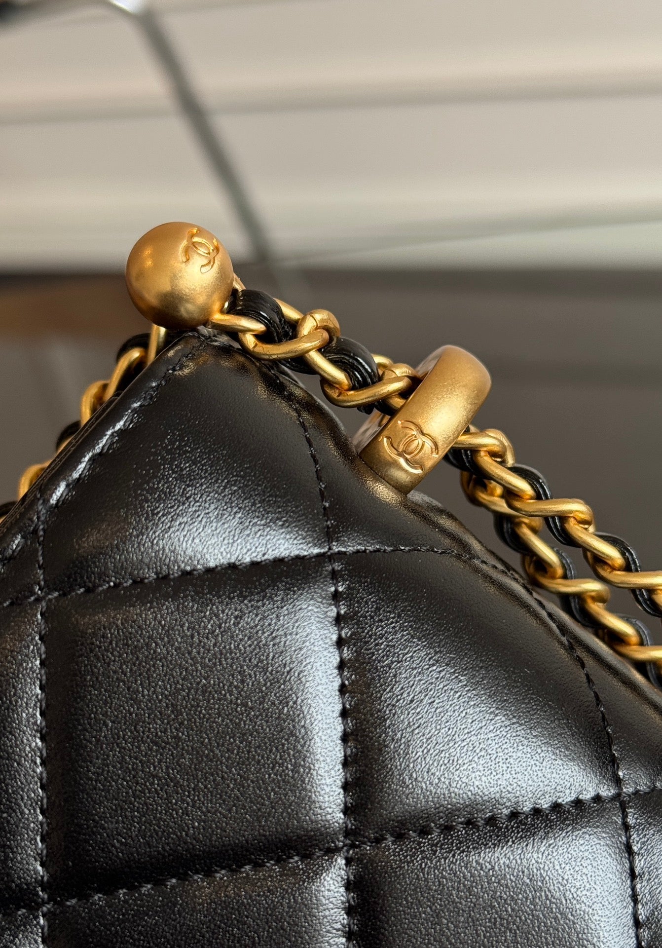 Mini Flap 22cm Black Lambskin Gold Hardware mysite