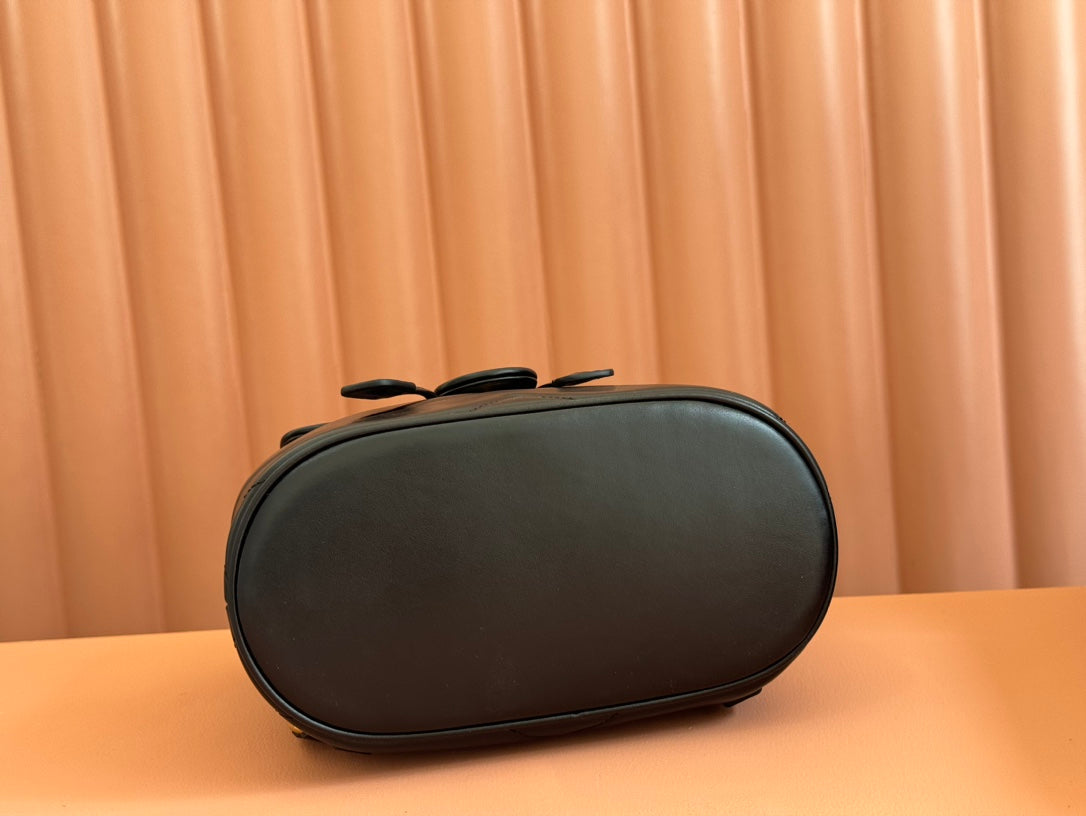 Gucci GG Marmont Backpack Black Leather 248169 mysite