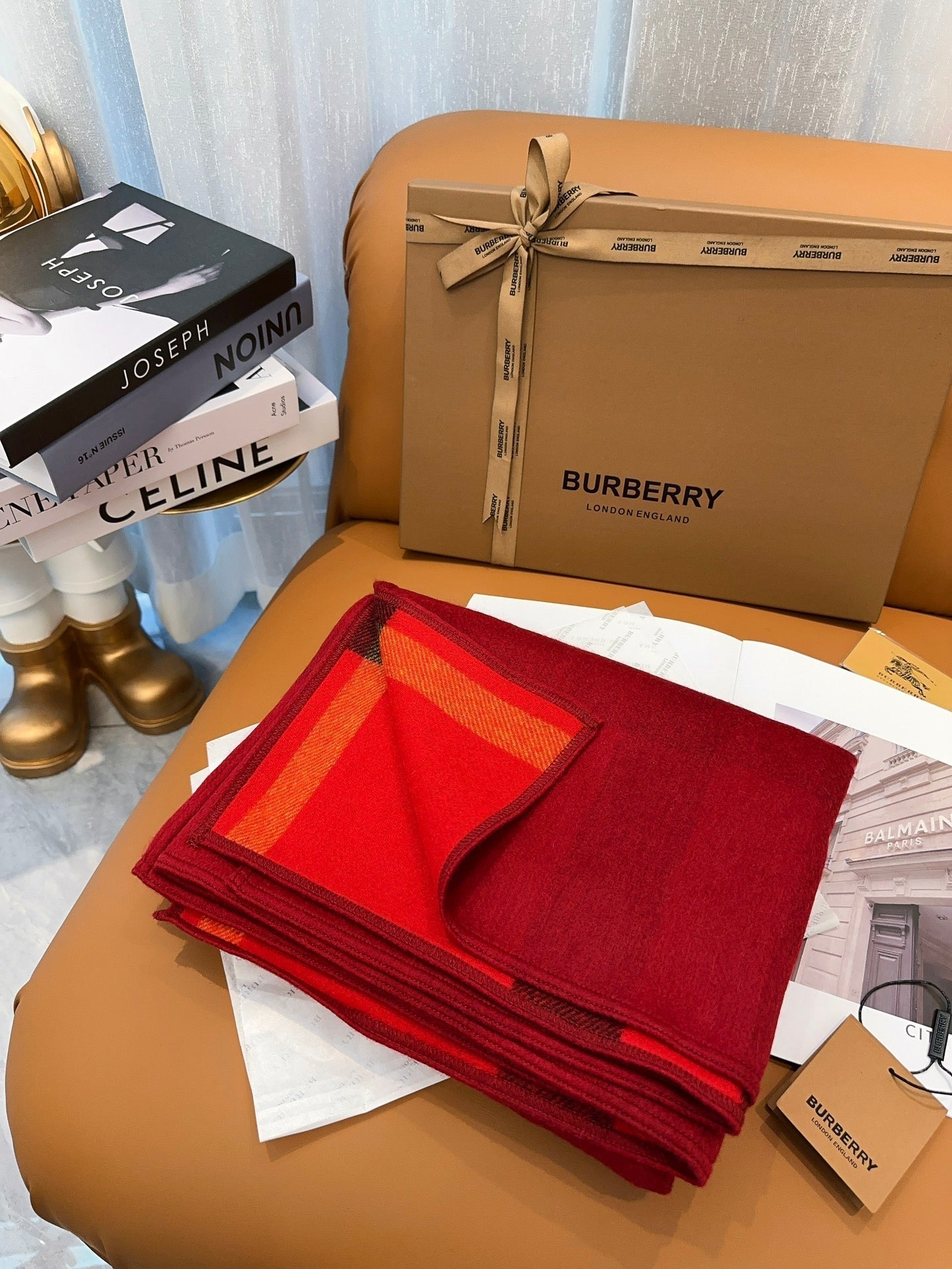 REVERSIBLE CHECK CASHMERE CAPE CHERRY RED AND BLACK 410134 mysite