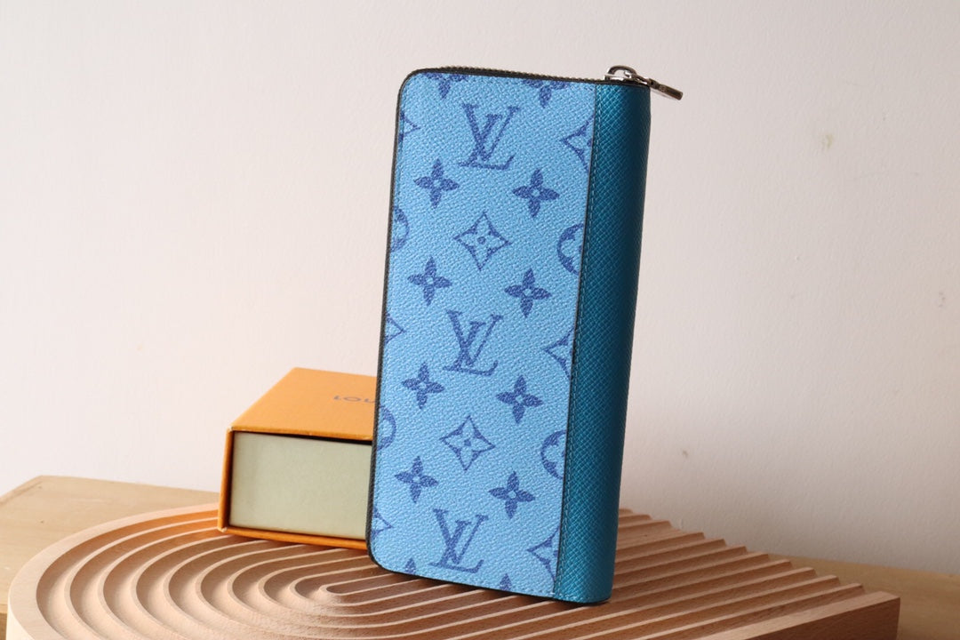 LV Zippy Vertical Wallet Light Blue Monogram Canvas & Taïga Leather 180051 mysite