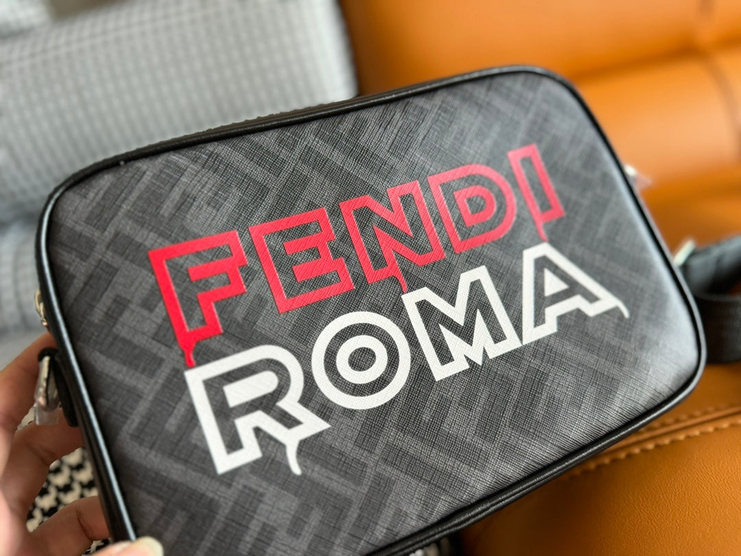 CLUTCH 22 WITH FF MOTIF IN DARK GRAY TEXTURED FABRIC AND BLACK LAMBSKIN TRIM mysite