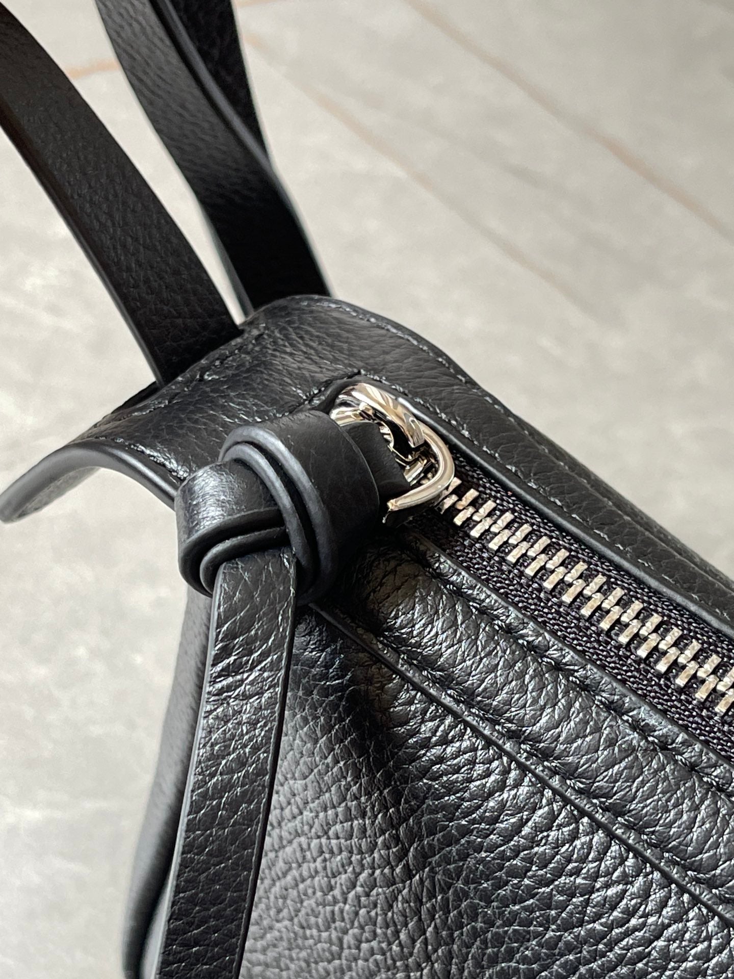 SIMPLY MINI 22 IN BLACK GRAINED CALFSKIN mysite