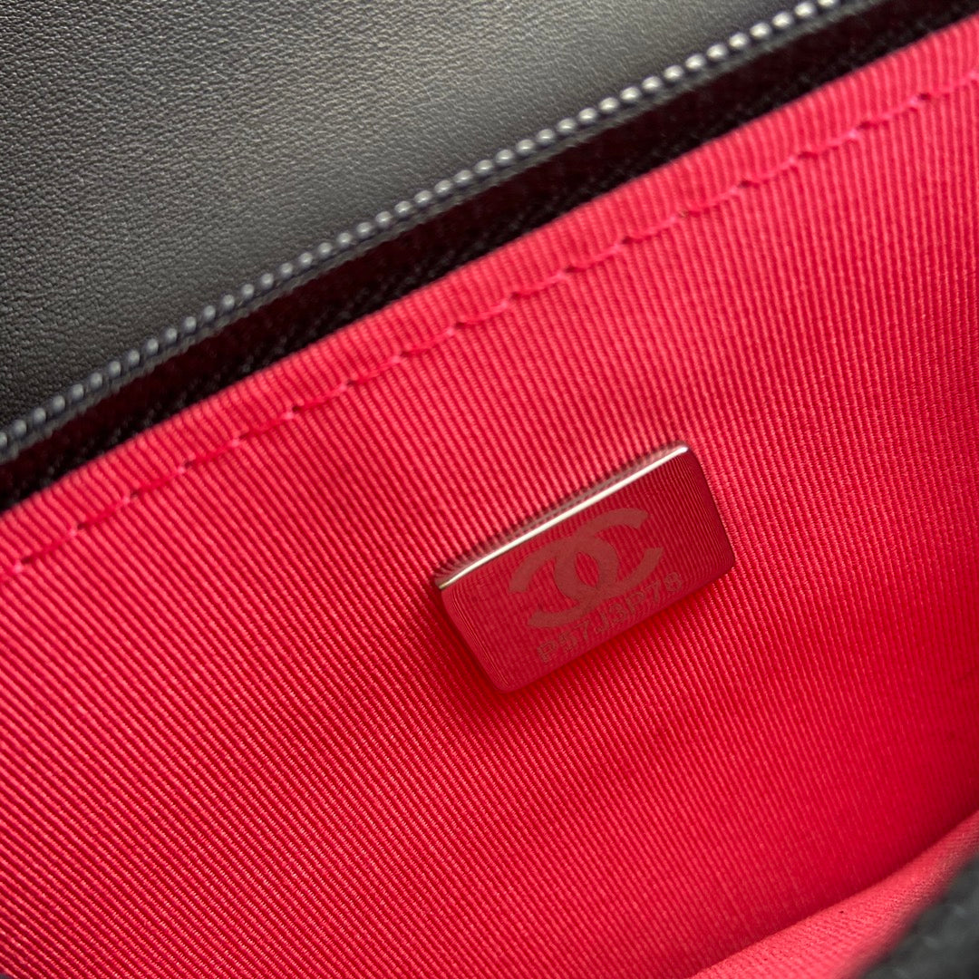 CC 19 Woc 19cm Black Calfskin SIlver Hardware mysite